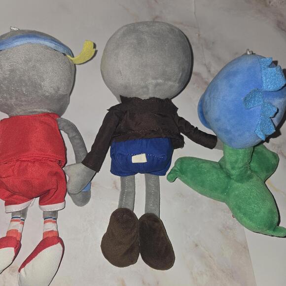 Plants vs Zombies PvZ Plush Plant Lot Of 4  Blue Snow Pea Pole Vaulting Pepper - Picture 10 of 11